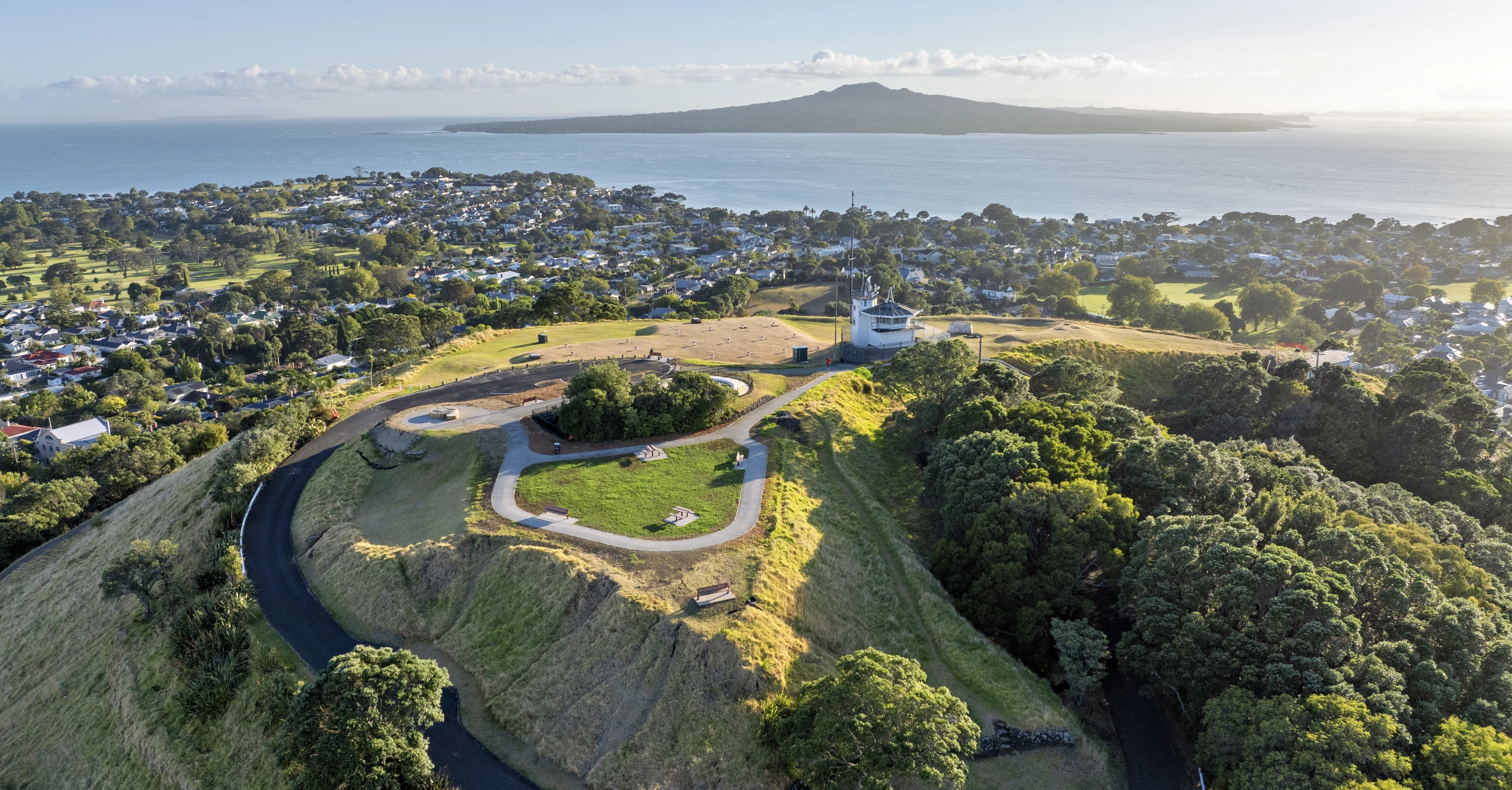 Takuranga   Mt Victoria   0537